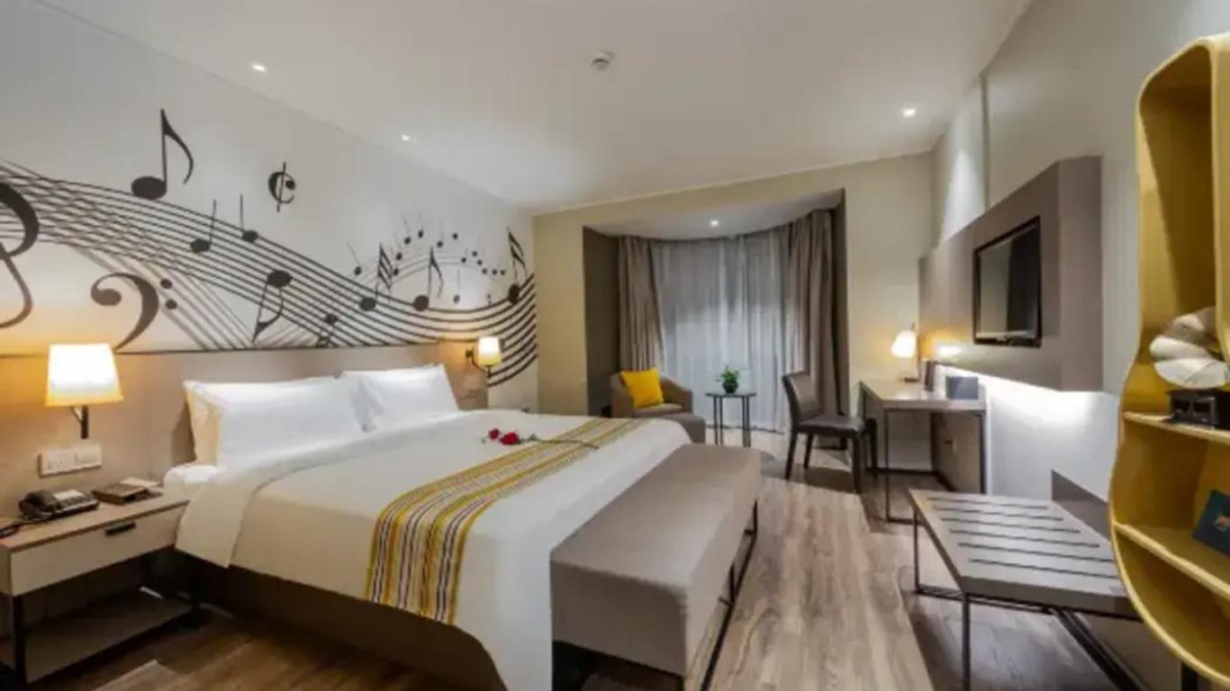 Jiahong Hotel (Shanghai Pudong Airport, Chuansha Metro Station)