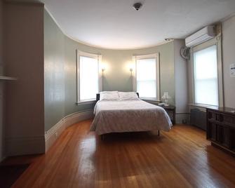 Dtwn 1 Bdr Apt, Free Parking, Walk To Wpi, Palladium, Mcphs - Worcester - Bedroom