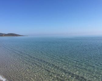 Hotel Villa Mare - Posada - Пляж