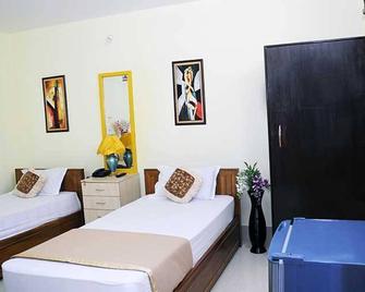 Hotel Pine Yard - Tezpur - Habitación
