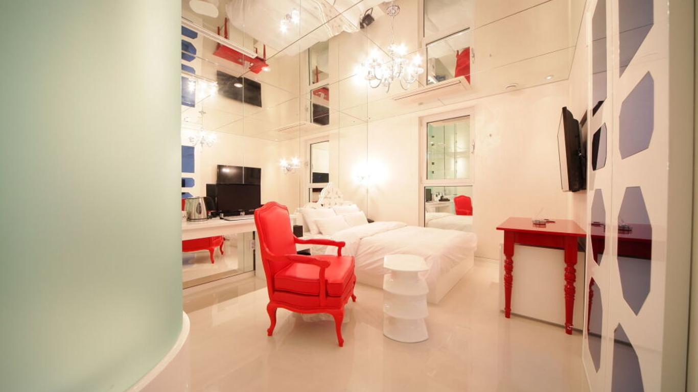 Hotel Star Masterpiece Suite