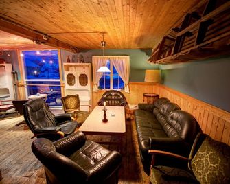 Holmvik Brygge Nyksund - Myre - Lounge