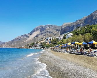 Elenis Studios&Apartments - Masouri - Playa