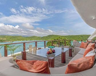 Mount Hartman Bay Estate - St. George's - Balkon