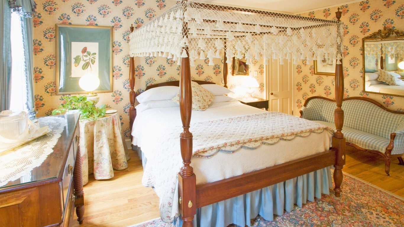 Stockbridge Country Inn