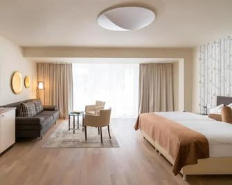 Hotel Post Wrann - Velden am Wörthersee - חדר שינה