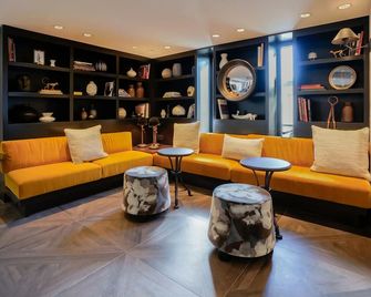 Hotel Amarano Burbank-Hollywood - Burbank - Lounge