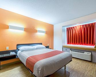 Motel 6 Indianapolis - Indianapolis - Bedroom