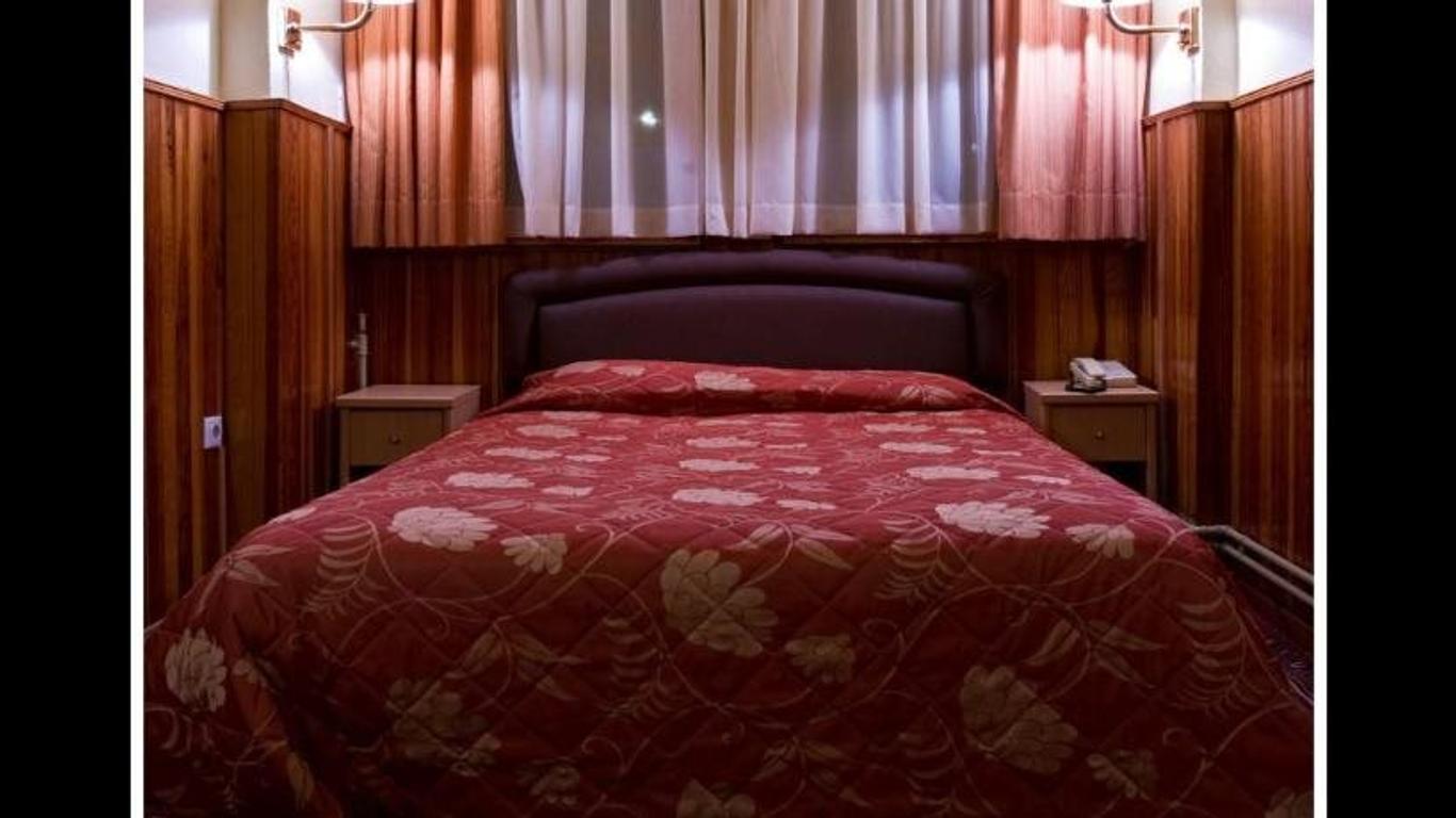Hotel Bitouni