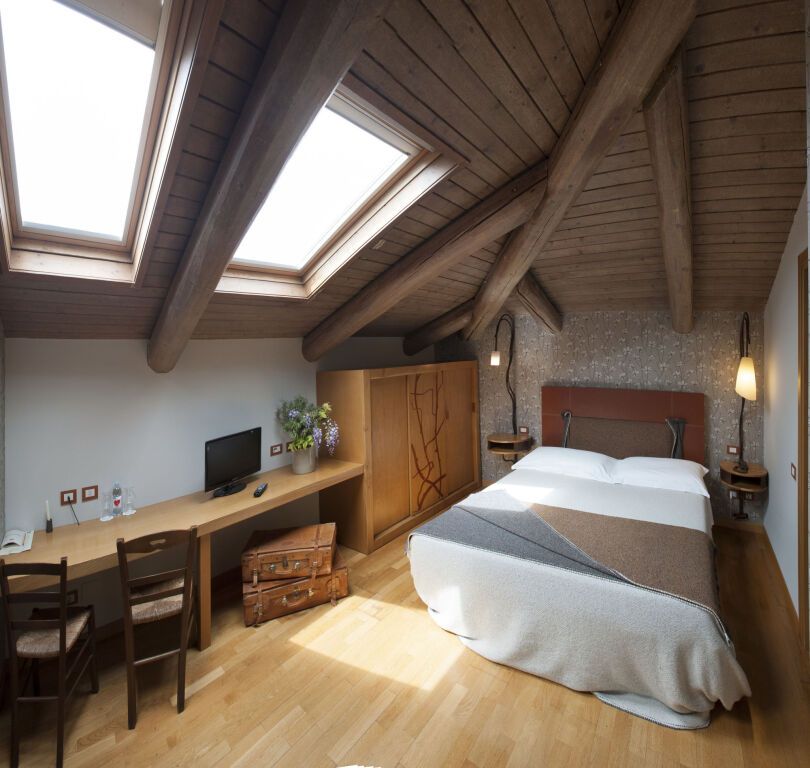 Hotel Langhe - ألبا - غرفة نوم