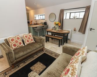 Antoninus Barn 2 - Consett - Wohnzimmer