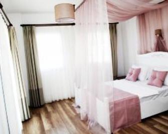 Dibek Homes Villa & Hotel - Yalikavak - Bedroom