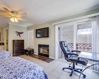 Mission Beach Townhome Getaway - 샌디에이고 - 침실