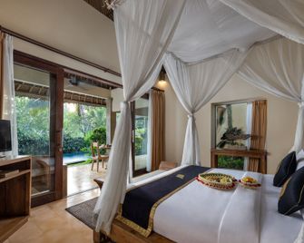 The Sankara Resort & Spa - Ubud - Phòng ngủ