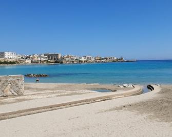 Agriturismo Terra dei Profumi - Otranto - Strand