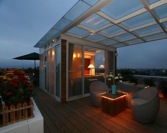 Aleex Villa - Yilan City - Μπαλκόνι