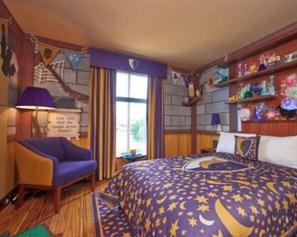 LEGOLAND California Resort And Castle Hotel - קרלסבאד - חדר שינה