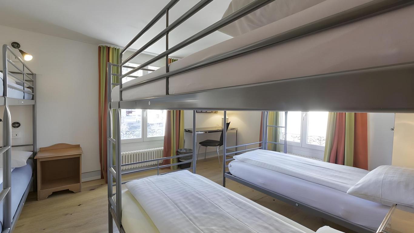 ألبلودج إنترلاكين