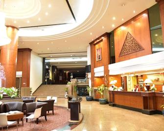 BP Grand Tower Hotel - האט יאי - לובי