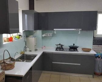 Yilan Dongshan Cypress B&B - Dongshan Township - Kitchen