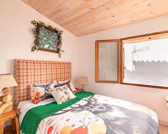L'Écrin des Bois - Au bord de l Aude - Espéraza - Habitación