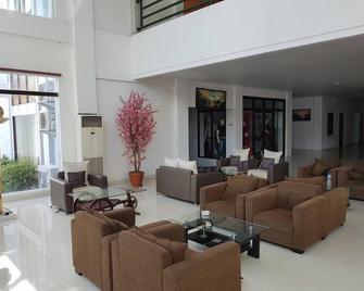 Grand Royal Bil Hotel - Kuta - Lounge