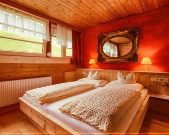Almis Berghotel - Obernberg am Brenner - Bedroom