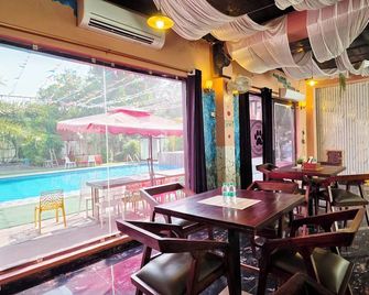 Chopra Farms and Resorts - Gurugram - Nhà hàng