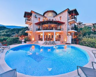 Hill House Adult Only - Kaş - Piscina