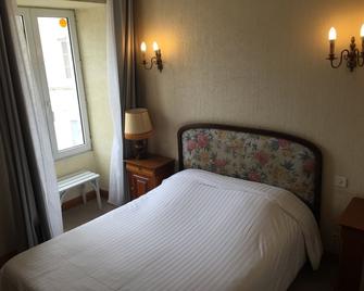 Hotel Central - Brux - Habitación