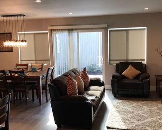 Olive Garden House - סן דייגו - סלון