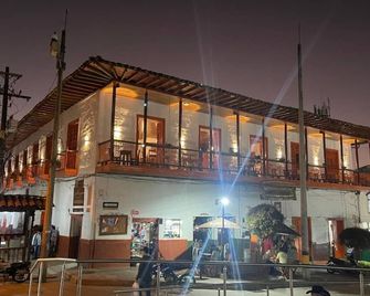 Hotel Colonial Abejorral - Abejorral - Edificio