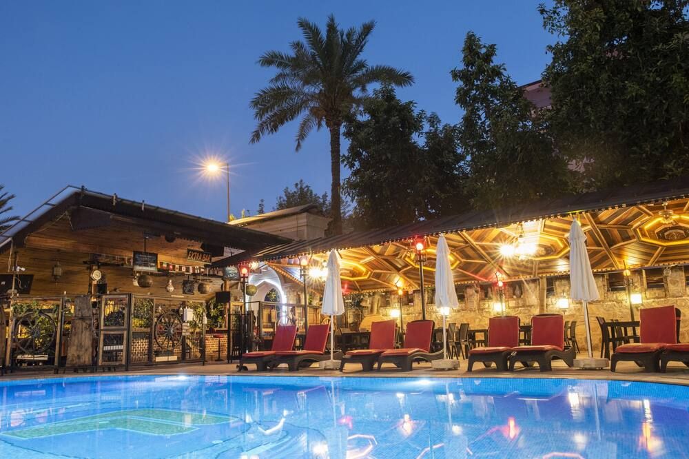 فايث هوتل كليوباترا