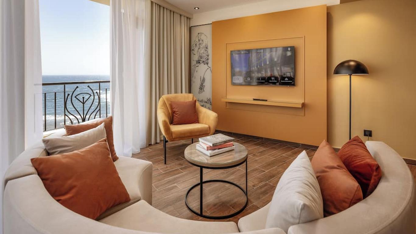 Vivaldi Hotel