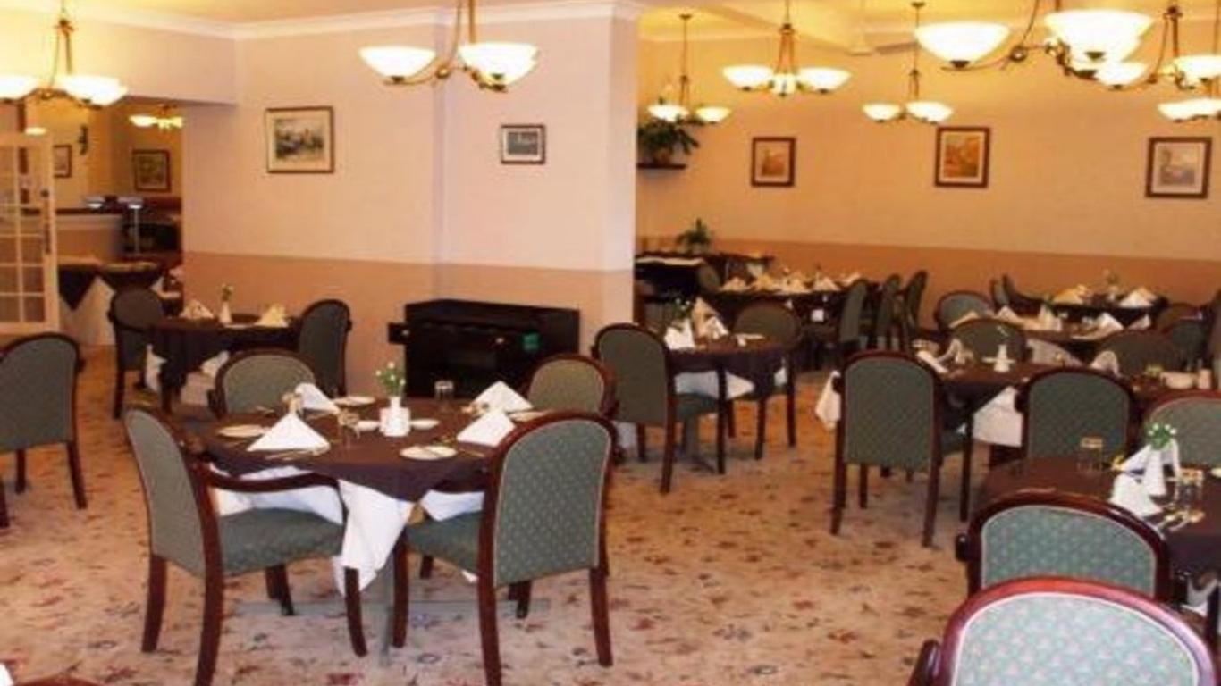Lauriston Hotel