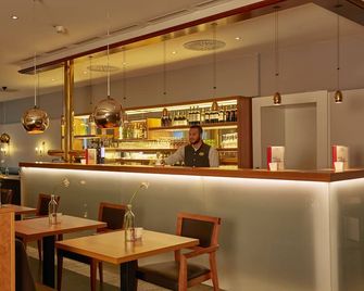 Sunday Hotel Kassel - Kassel - Bar