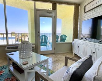 Sea Dreams - Beachside 1 bedroom at Symphony Beach - Ormond Beach