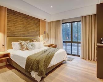 The Hawthorn Boutique Hotel - George - Schlafzimmer