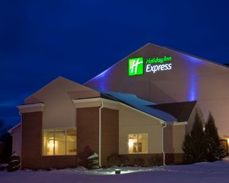 Holiday Inn Express O'neill By IHG - Oneill - Building