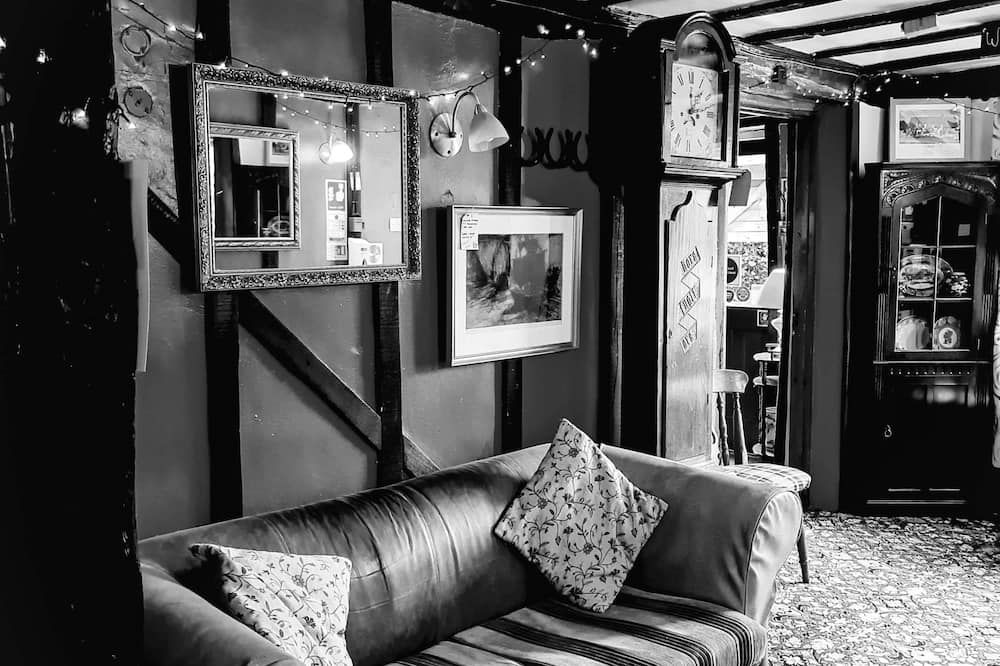 ذا فور هورسشوز