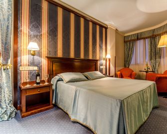 Infanta Cristina - Jaén - Schlafzimmer