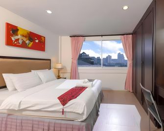 Yes O'tel Pattaya - Pattaya - Habitación