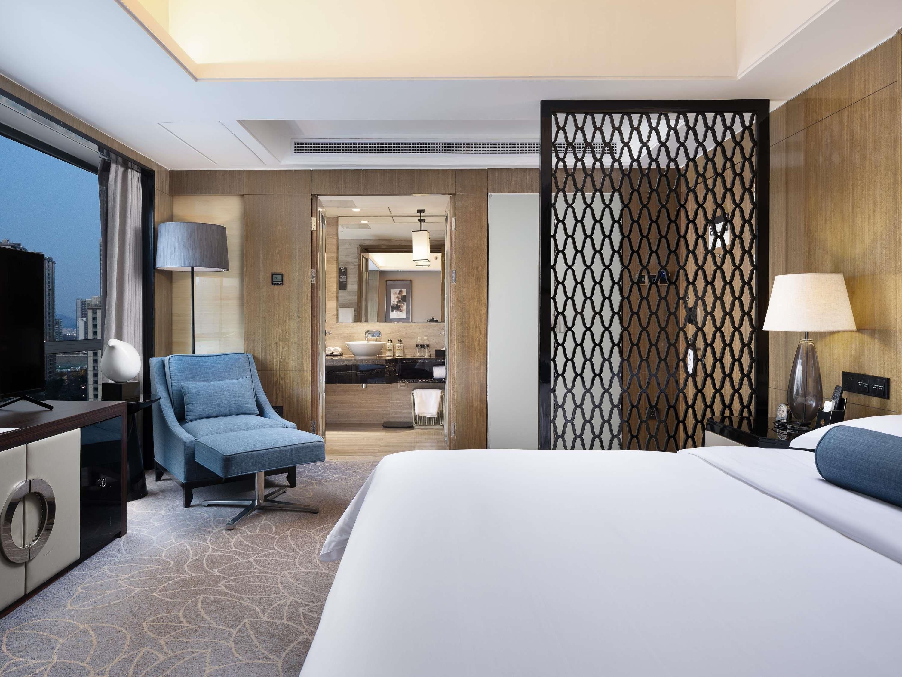 بولمان شانغهاي جينغ أن