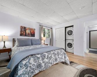 Putman Lake Cabin & Bunkhouse Beach Ac Fish - Baldwin - Bedroom