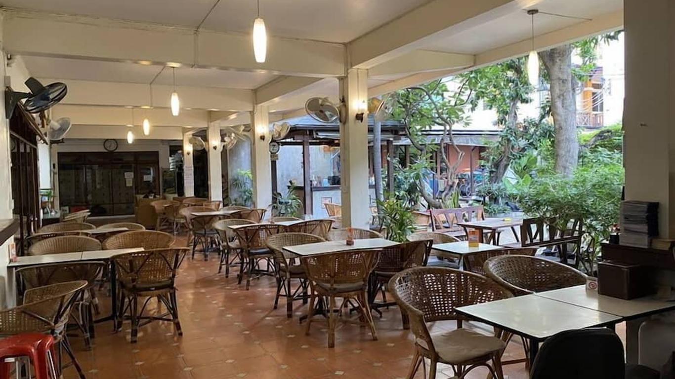 لامفو هاوس بانكوك