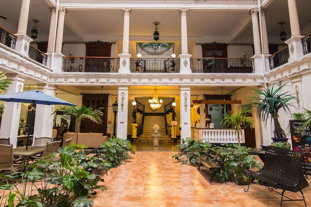 El Gran Hotel - מרידה - לובי