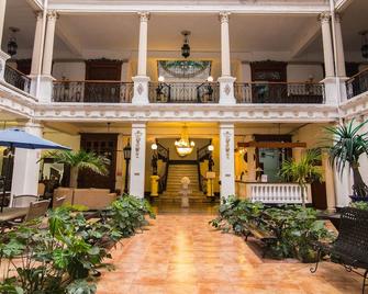 El Gran Hotel - מרידה - לובי