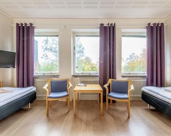 Västerbacken Hotell och Konferens - Holmsund - Schlafzimmer