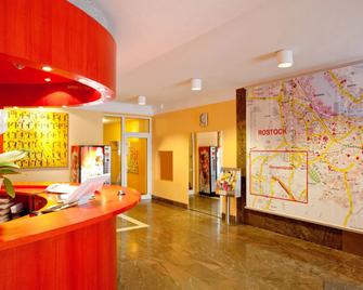 Hotel die kleine Sonne Rostock - Rostock - Front desk