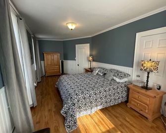 Distinctive heritage home in Downtown St. John's - Saint Johns - Chambre
